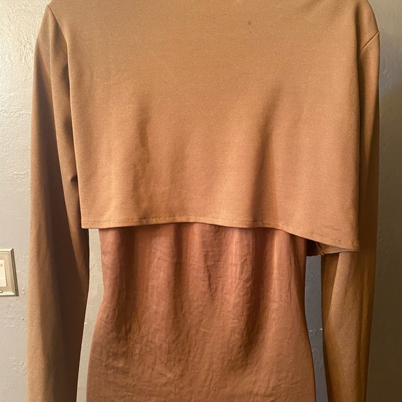 Zara tan/brown asymmetrical hem multi layer wide neck long sleeve shirt - Picture 14 of 16